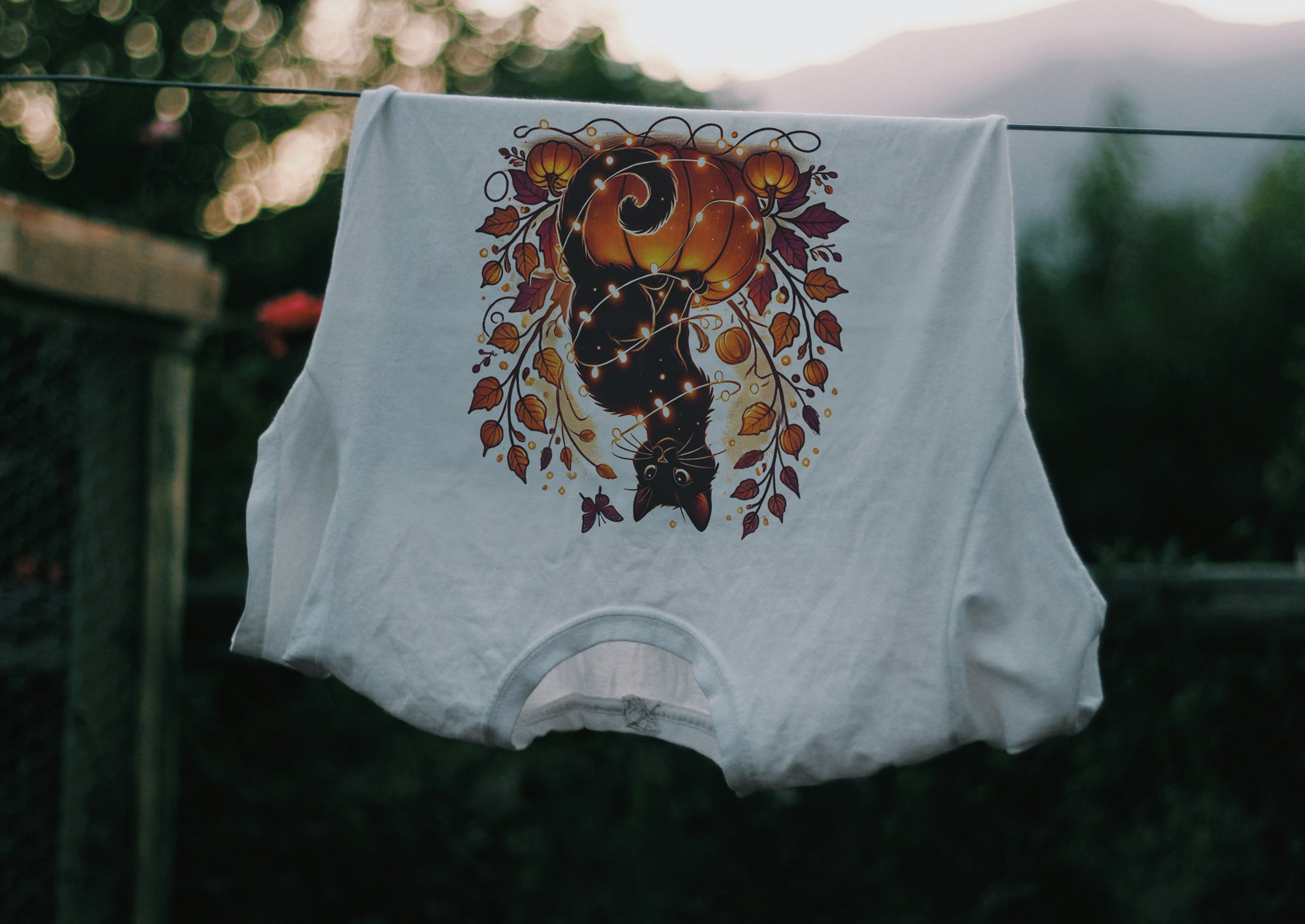 CatHalloween Women's Softstyle Tee